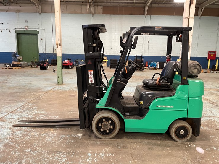 2018-mitsubishi-fgc25n-image-8