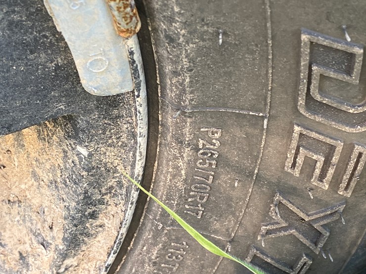 2010-gmc-sierra-1500-image-18