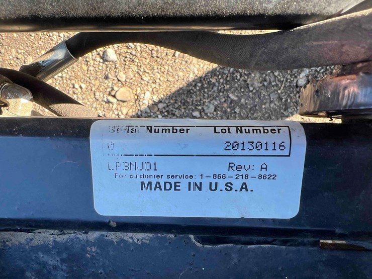 2013-john-deere-gator-image-33