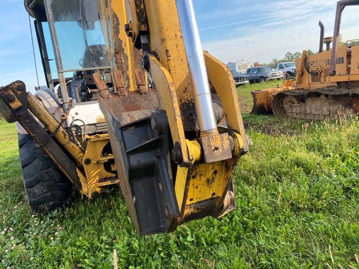 new-holland-655e-image-28