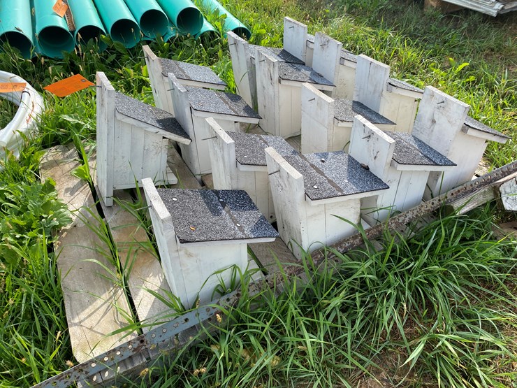 #1668-•-(14)-wooden-bird-houses-image-6