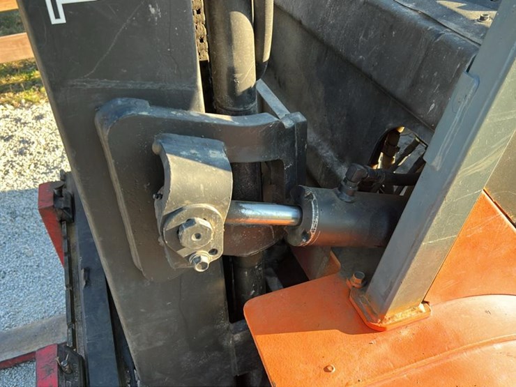 2005-toyota-7fgu25-image-21