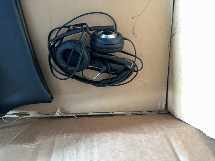 lot#--pallet-of-assorted-audio-electronics-image-5