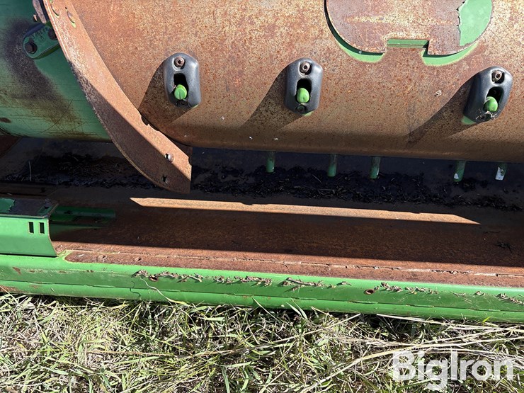 2010-john-deere-630f-image-16