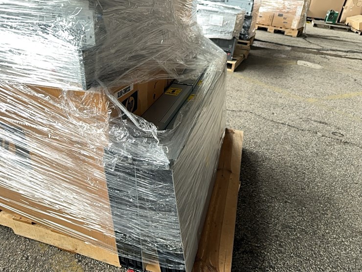 lot#--pallet-of-servers-image-4