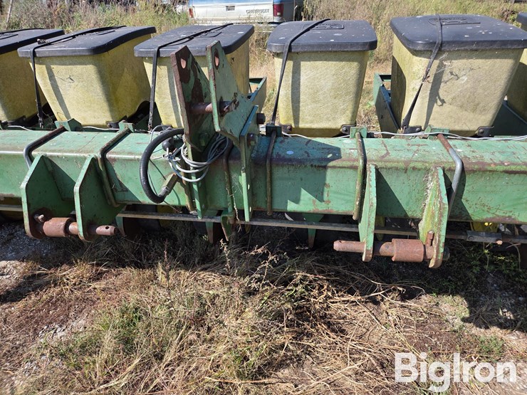 john-deere-7100-image-9