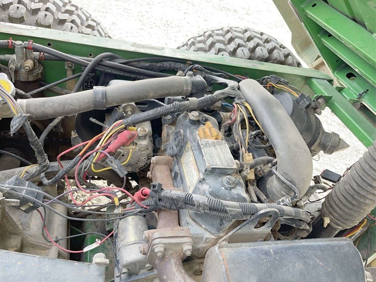 john-deere-gator-image-27