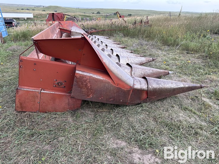 international-883-image-4