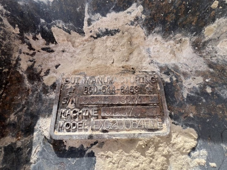 2021-caterpillar-395-image-13