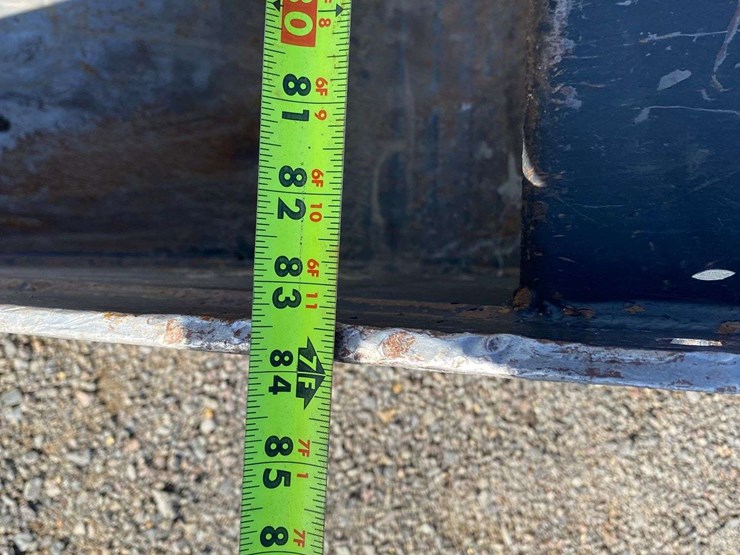 2021-takeuchi-tl12-image-9