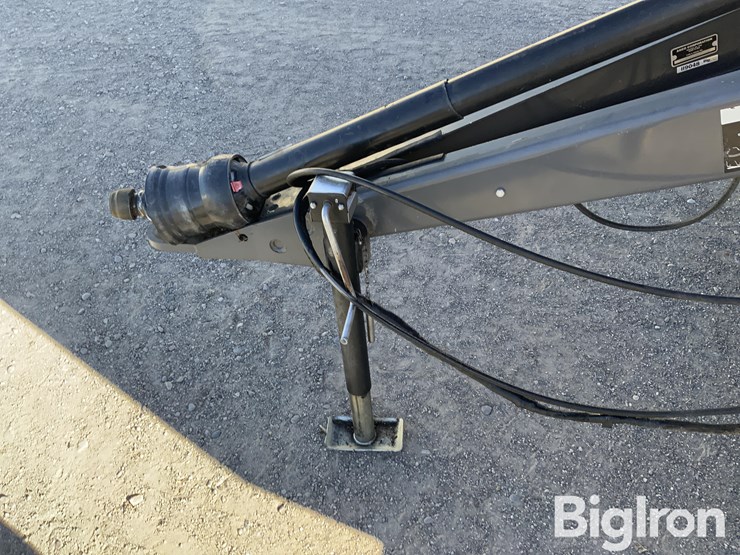 2014-massey-ferguson-2956a-image-9