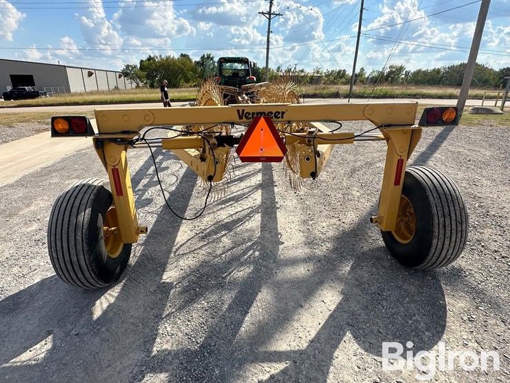 2015-vermeer-vr2040-image-6