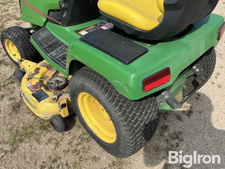 john-deere-345-image-14