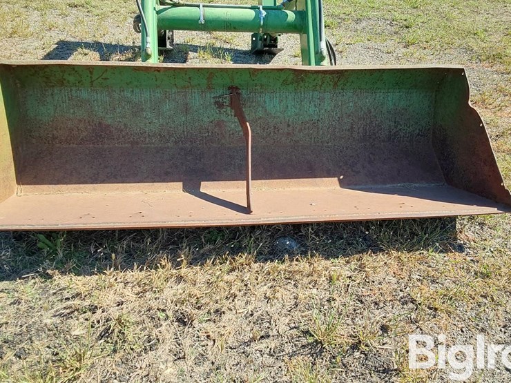 john-deere-148-image-12