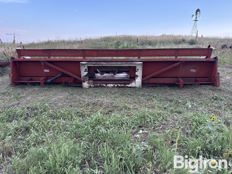 international-883-image-6