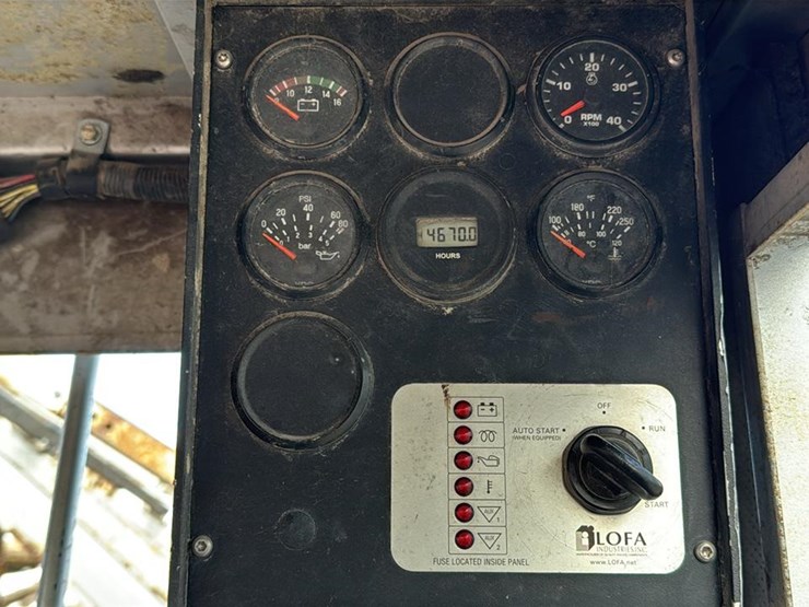 2016-caterpillar-c2.2-image-27