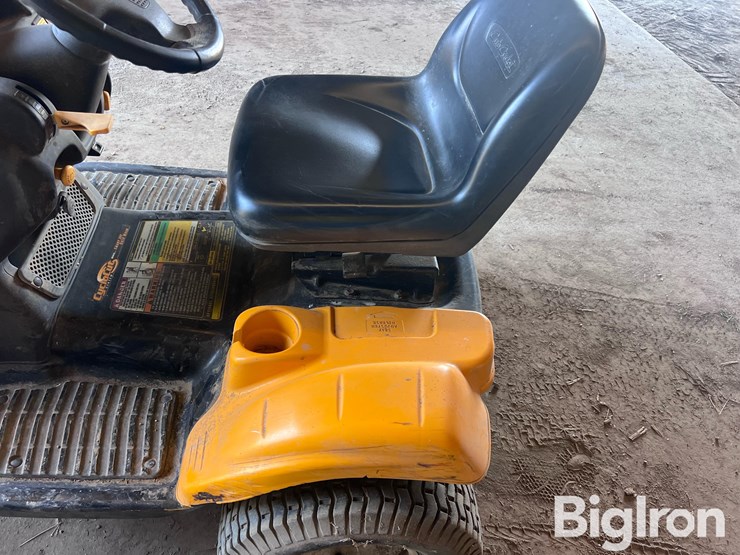 2007-cub-cadet-i1046-image-9