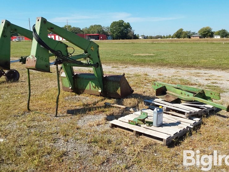 john-deere-148-image-5