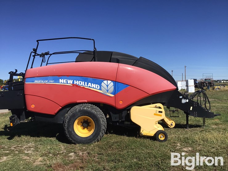 2014-new-holland-340-image-4