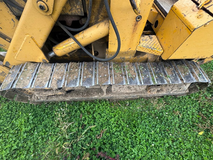 john-deere-350-image-19