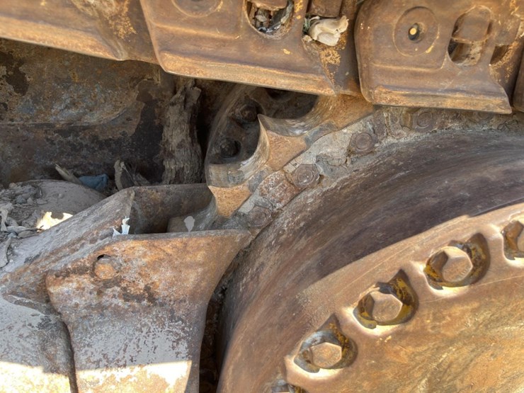 john-deere-1050-image-75