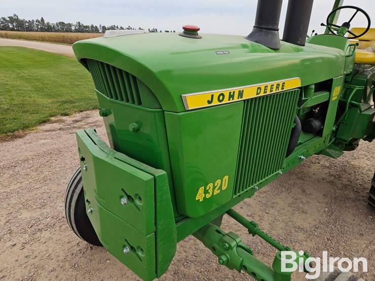 1972-john-deere-4320-image-14