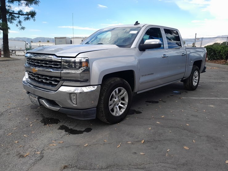 2018-chevrolet-silverado-image-2