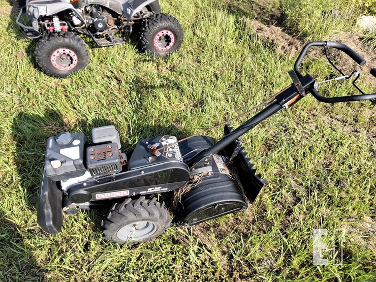 craftsman-rototiller-18in-wide-image-3