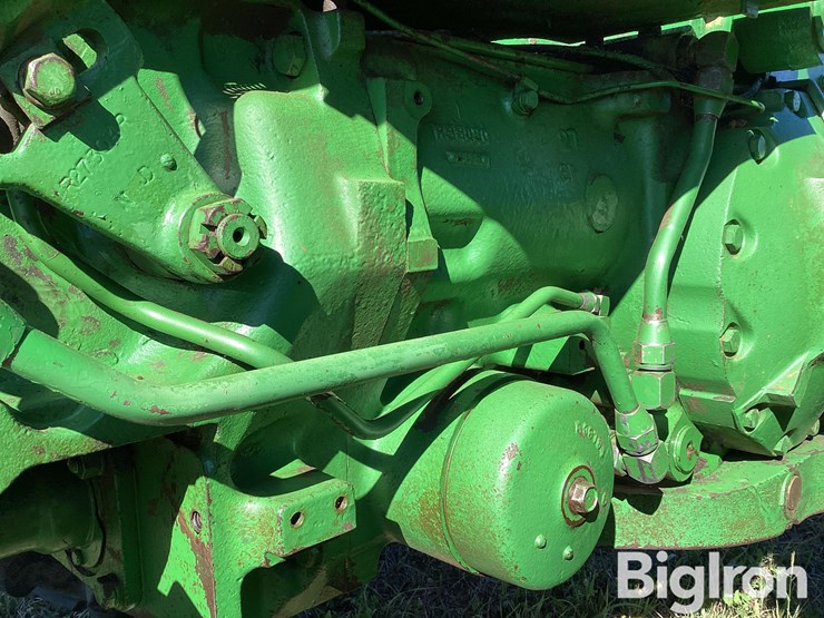 1966-john-deere-2510-image-13