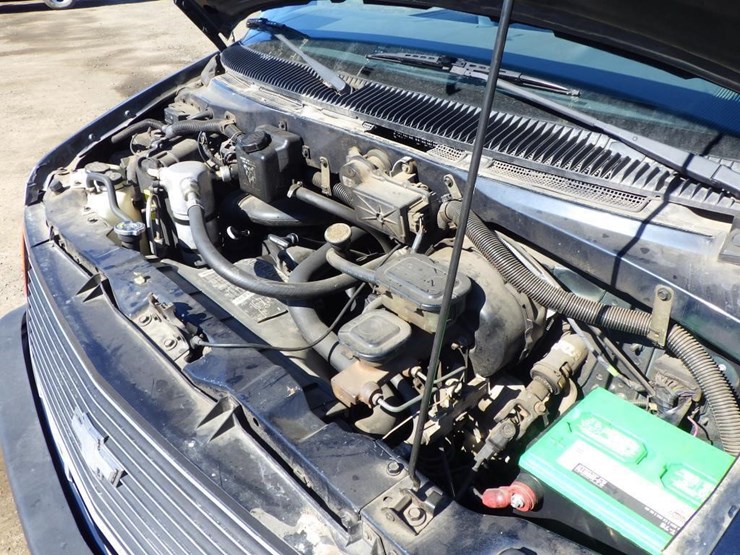 1990-chevrolet-astro-image-9