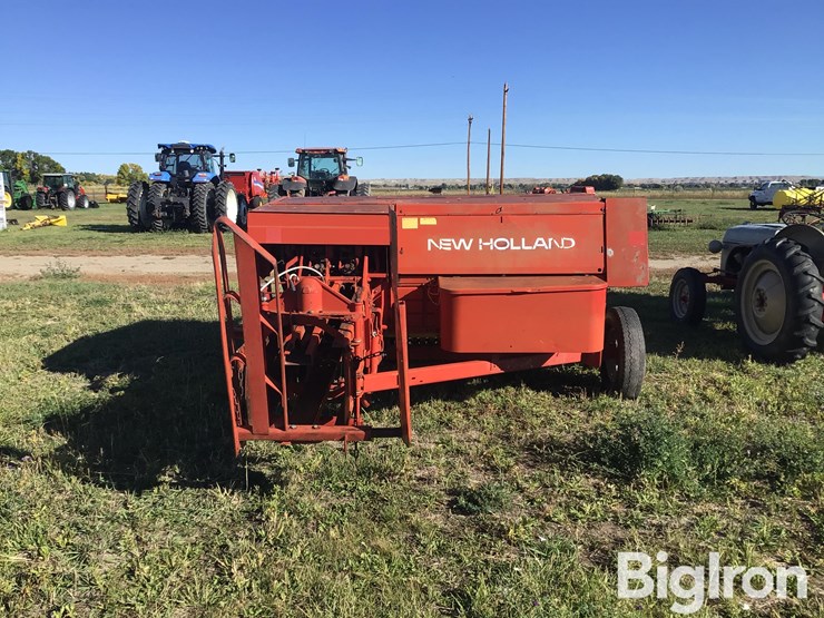 new-holland-425-image-6