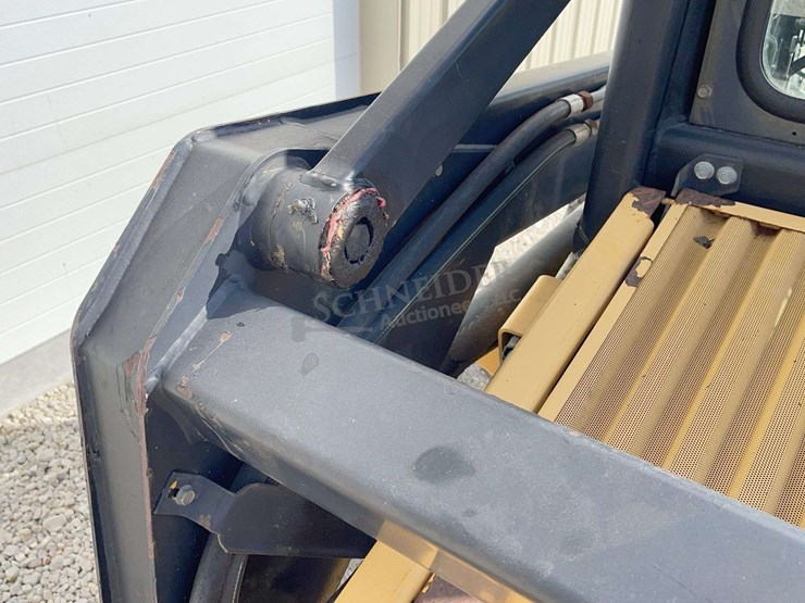 new-holland-lx665-turbo-image-26