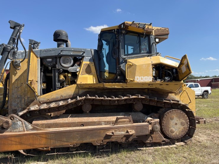 john-deere-1050-image-28