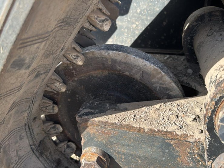 2020-bobcat-t870-image-26