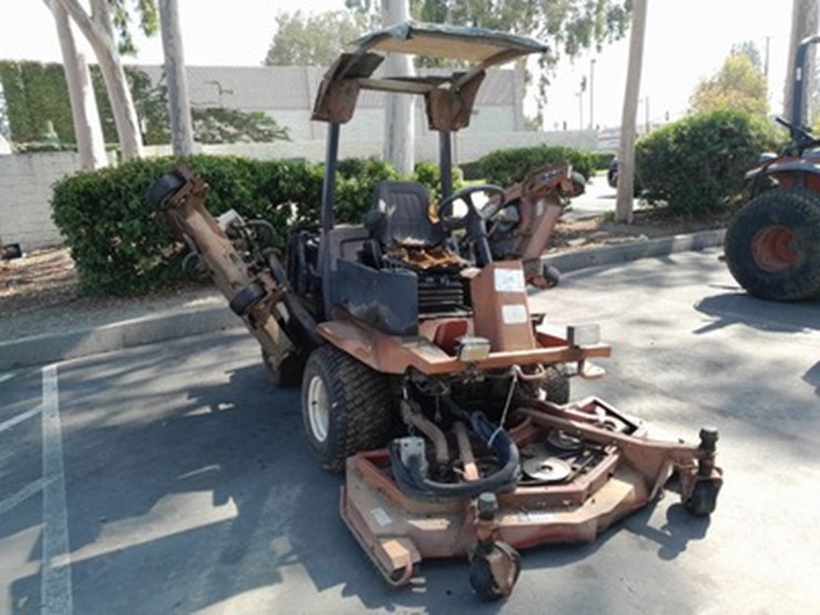 lot#--4wd-lawn-mower-image-1