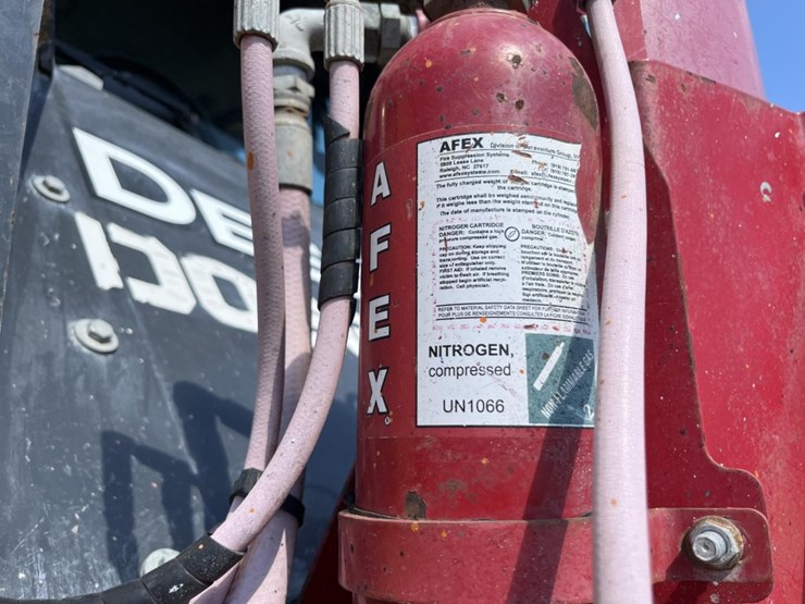 john-deere-1050-image-56