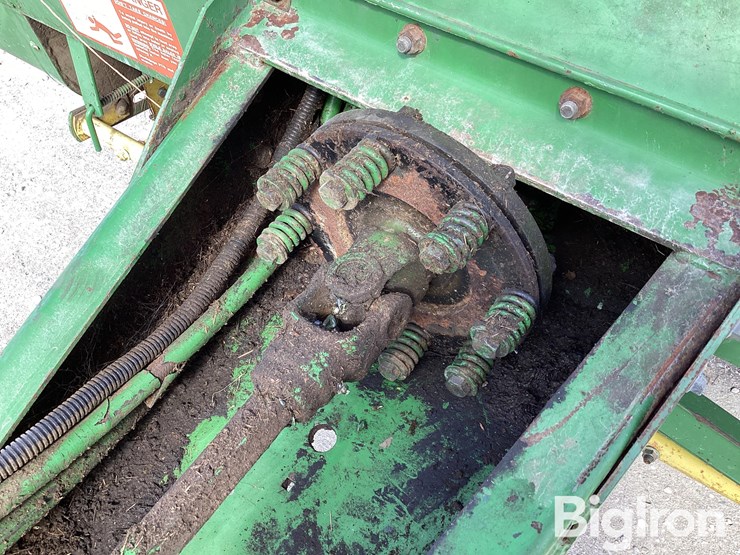 1985-john-deere-530-image-15