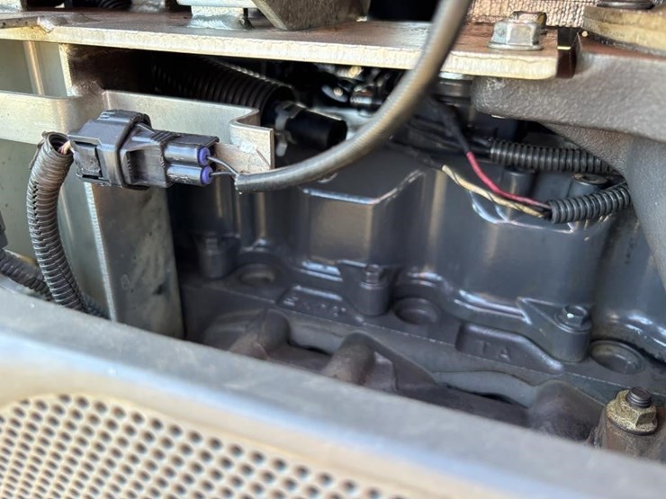 2021-kubota-l4701d-image-42