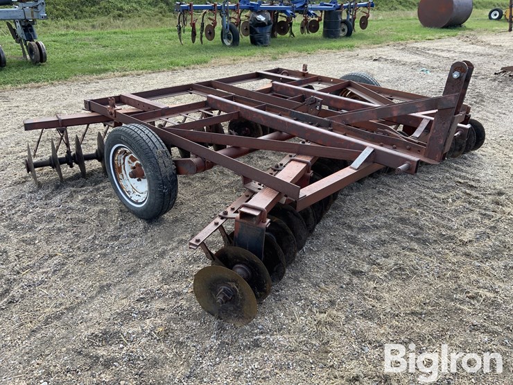 international-370-image-3