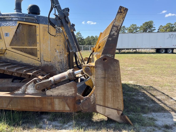 john-deere-1050-image-10