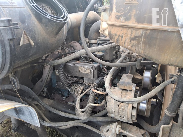 1999-international-4700-image-23