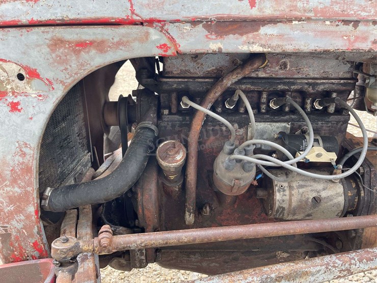 ferguson-to20-image-13