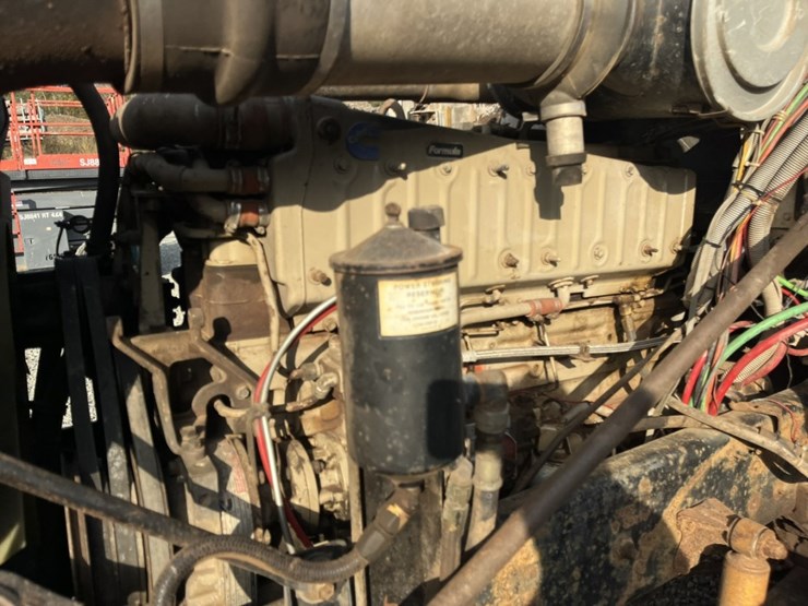 #5001-•-1988-freightliner-mb80-tandem-axle-dump-truck-image-33