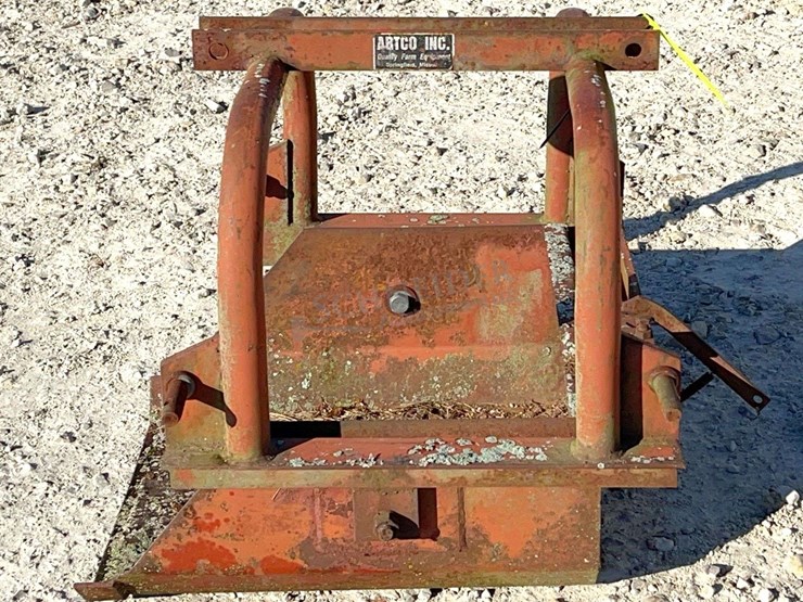 artco-3-pt.-trip-dirt-scoop,-from-the-estate-of-dr.-ken-buchmann-image-5