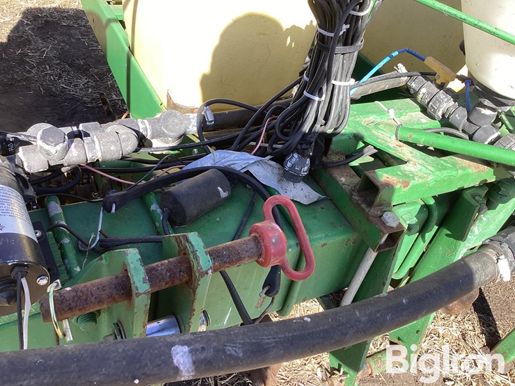 john-deere-7000-image-18