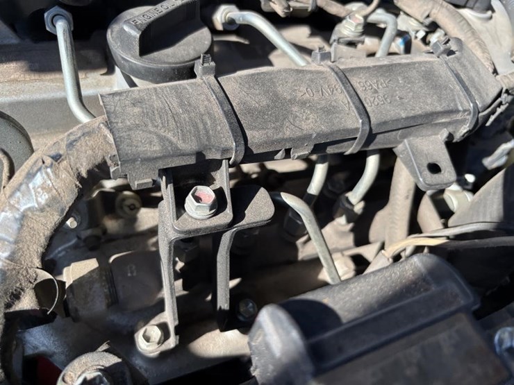 2015-toyota-8fdu30-image-33