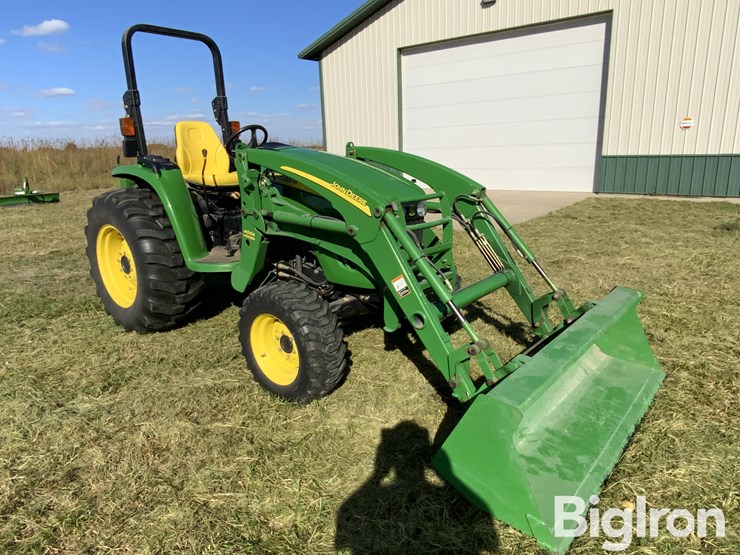 2004-john-deere-4320-image-3