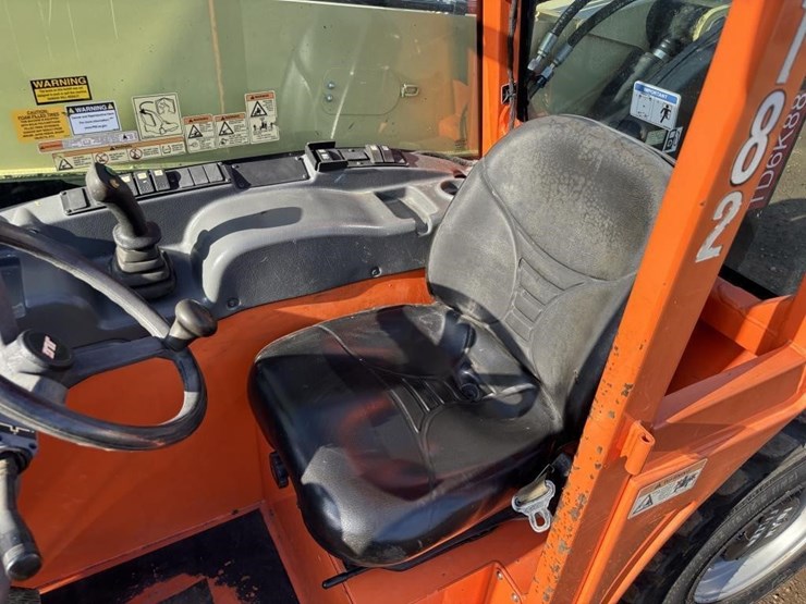 2017-jlg-g5-18a-image-22