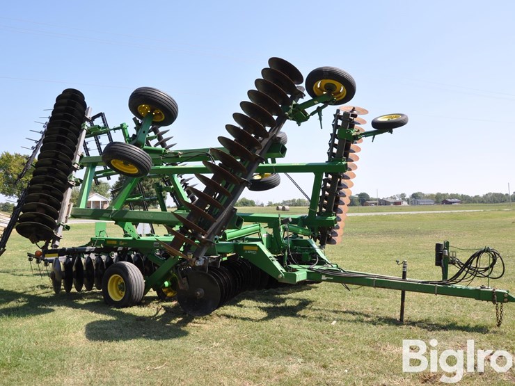 john-deere-637-image-3