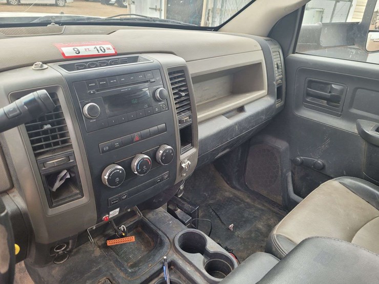 2011-ram-4500-slt-image-13